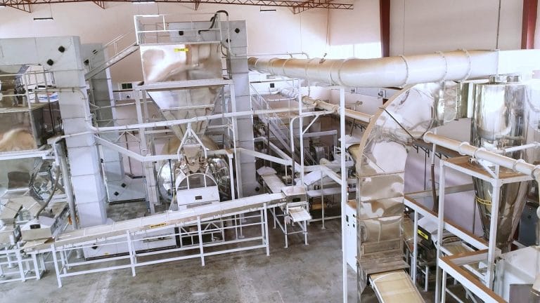 tea production and packaging in venture tea, blending machines, private label tea, wholesale and bulk tea exporter, pure ceylon tea, largest tea producer, largest tea exporter